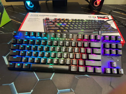 HyperX Alloy Origins Mechanical Gaming Keyboard detail - TechExe
